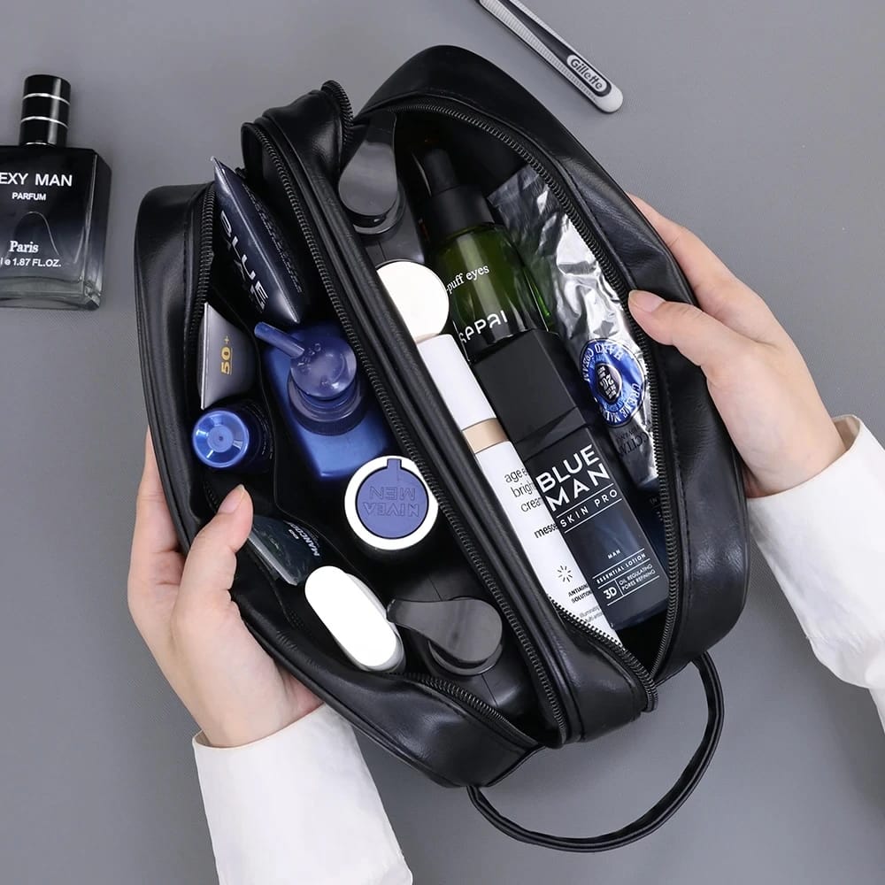Trousse de toilette en cuir homme