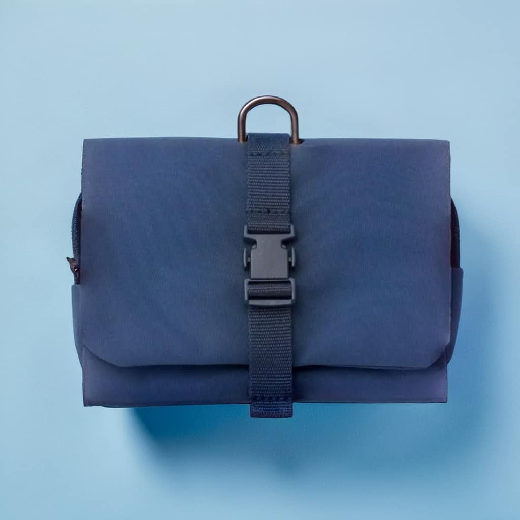 Trousse de toilette avec crochet de suspension – VeeBag™