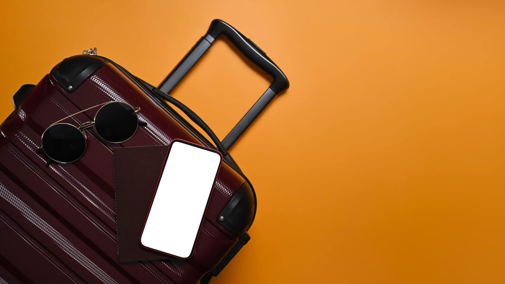 Quand faut-il imprimer et placer l’étiquette bagage sur ses valises ?