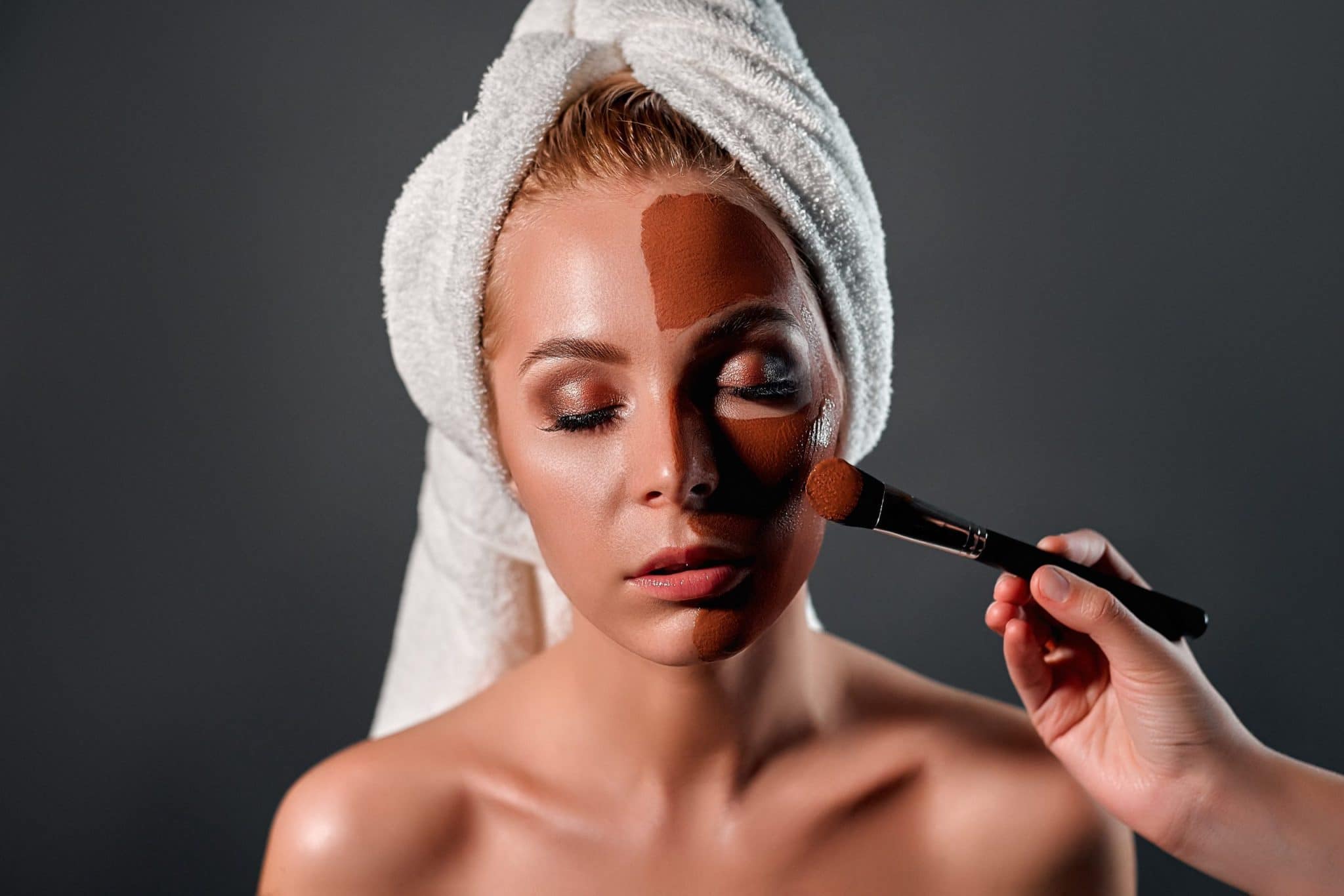 Peut-on bronzer avec du maquillage ?