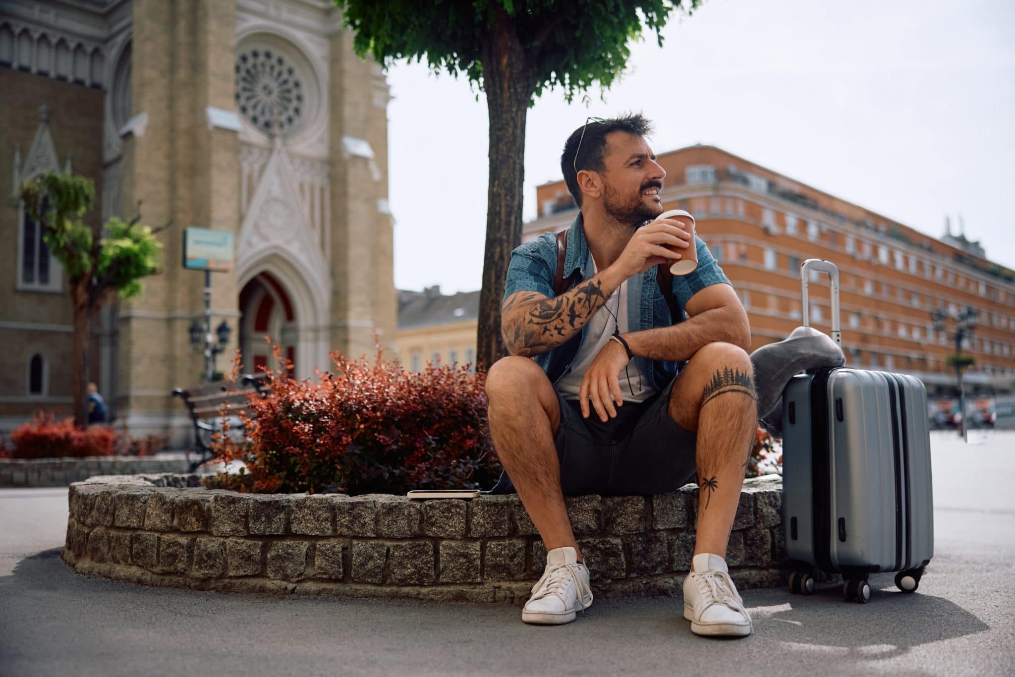 Quelles sont les idées de tatouage voyage pour hommes ?