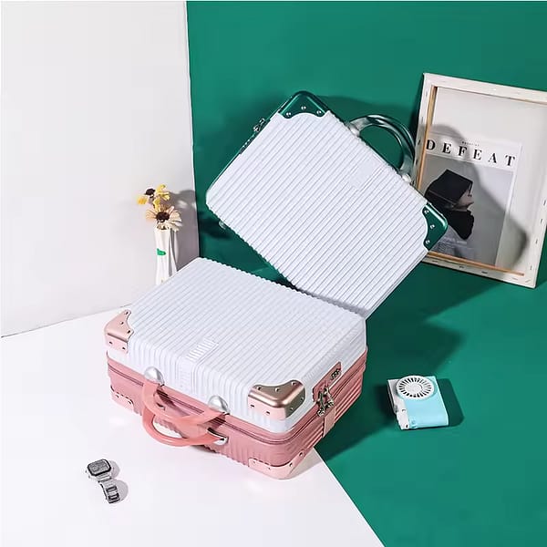 Vanity case rigide avec code – VeeBag™