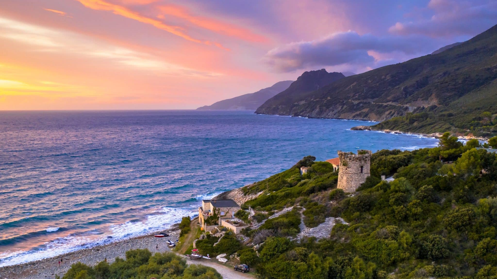 7. Corse, France où voyager en août