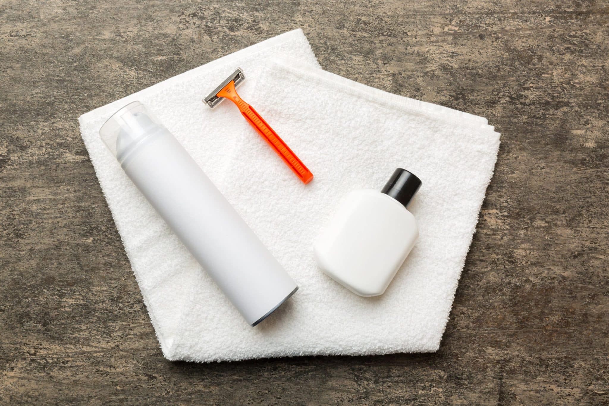 Peut-on emporter des produits de rasage dans son bagage à main ?