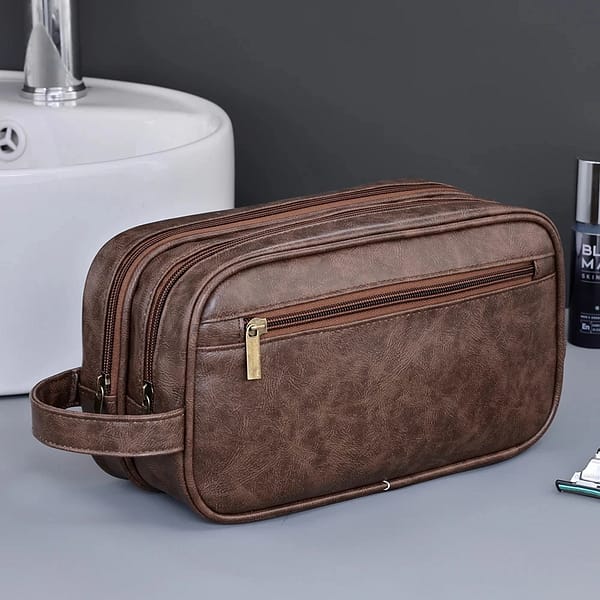 Trousse de toilette en cuir homme