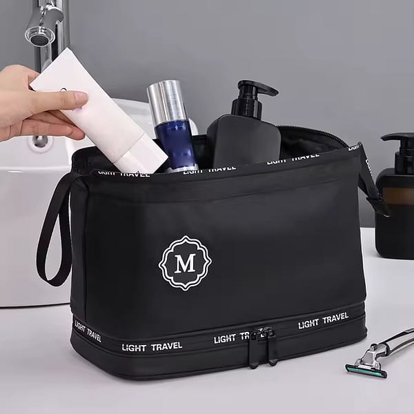 Trousse de toilette multipoches