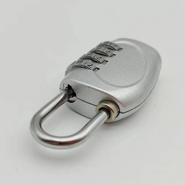 Cadenas à code 4 chiffres (3)